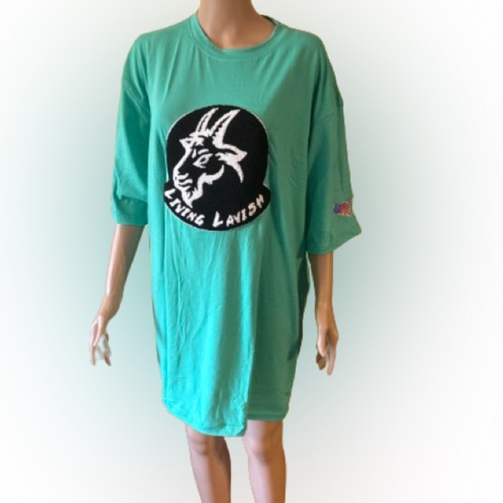 Living Lavish Men’s (unisex) Short sleeve shirts size XXXL only $22